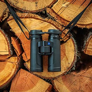 بررسی دوربین دوچشمی ZEISS SFL 10x40